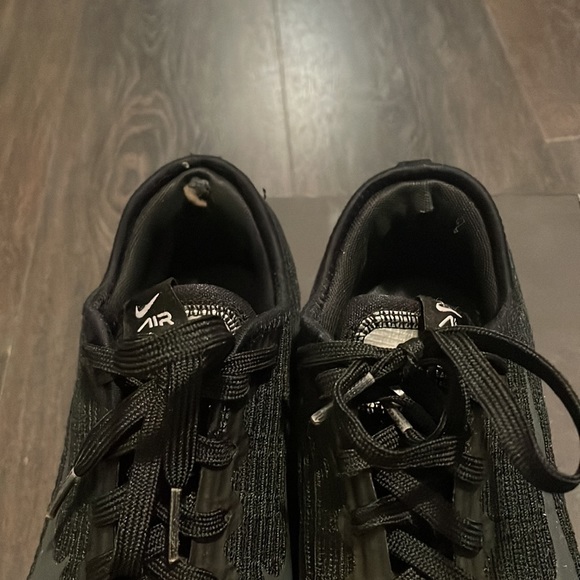 Nike Air Max Black size US 7 women. 4.5 Youth - Picture 4 of 4